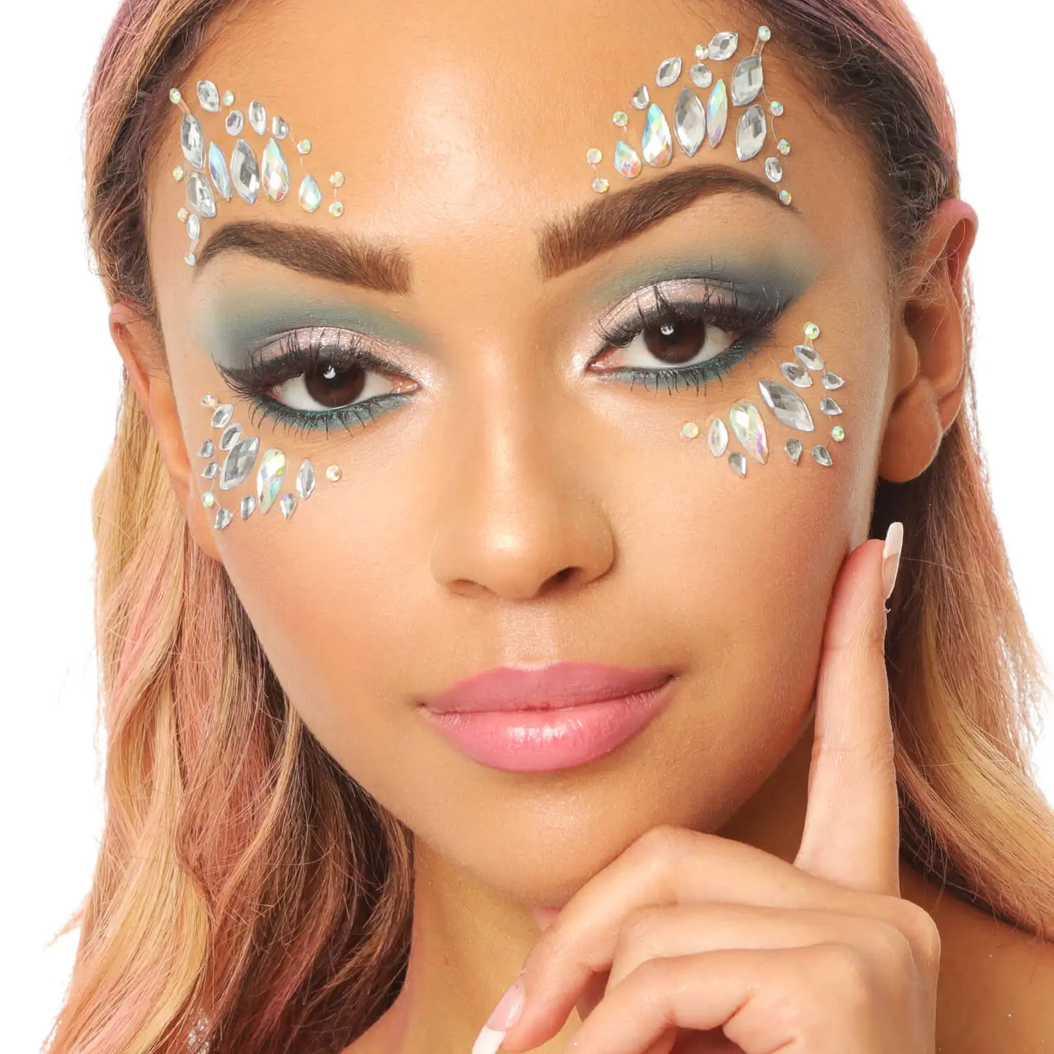 Angel Wings Face Jewels - Lifestyle image | Glitter Me Up™ | PaintGlow