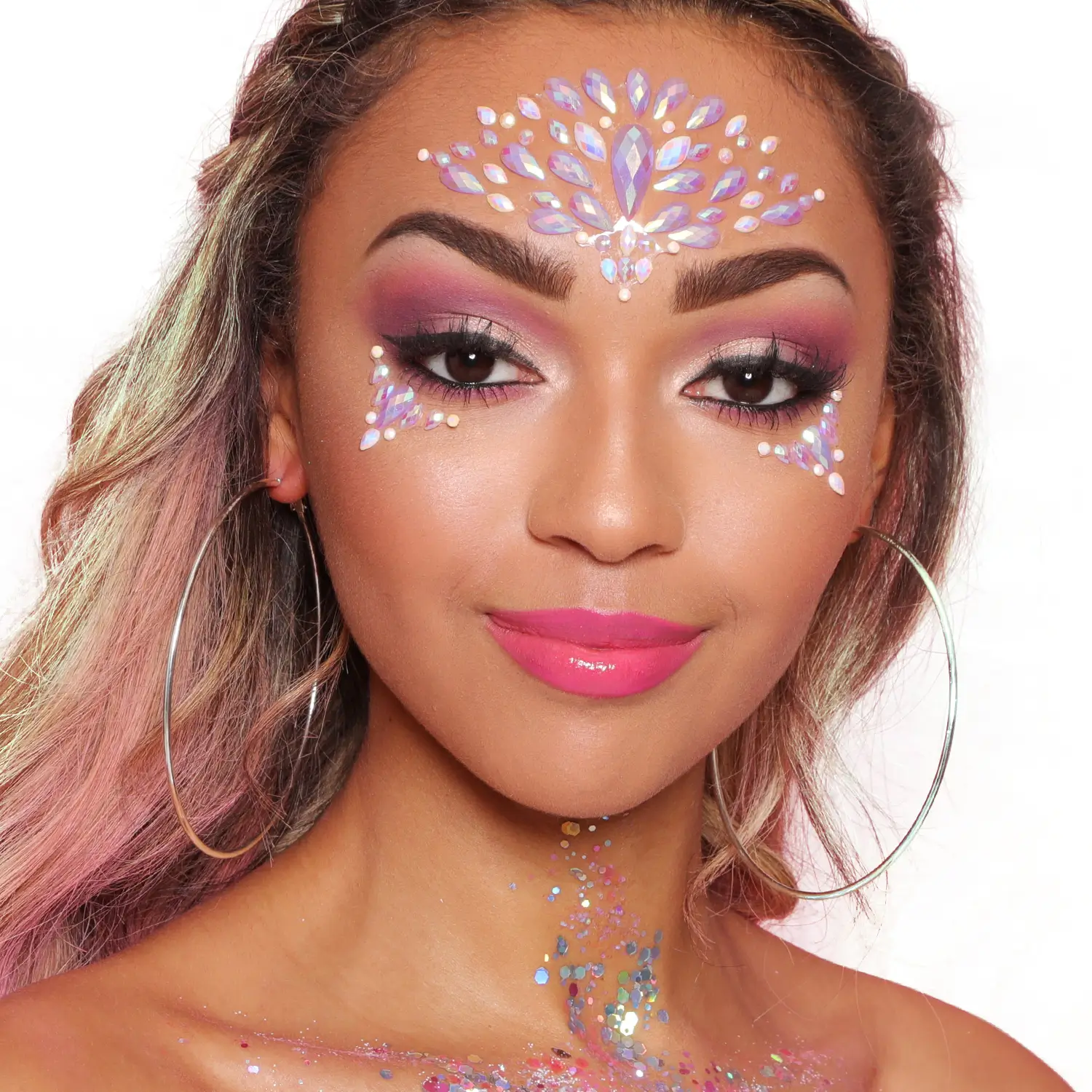 Iridescent Pearl Face Jewels on Model by Glitter Me Up ™ | PaintGlow